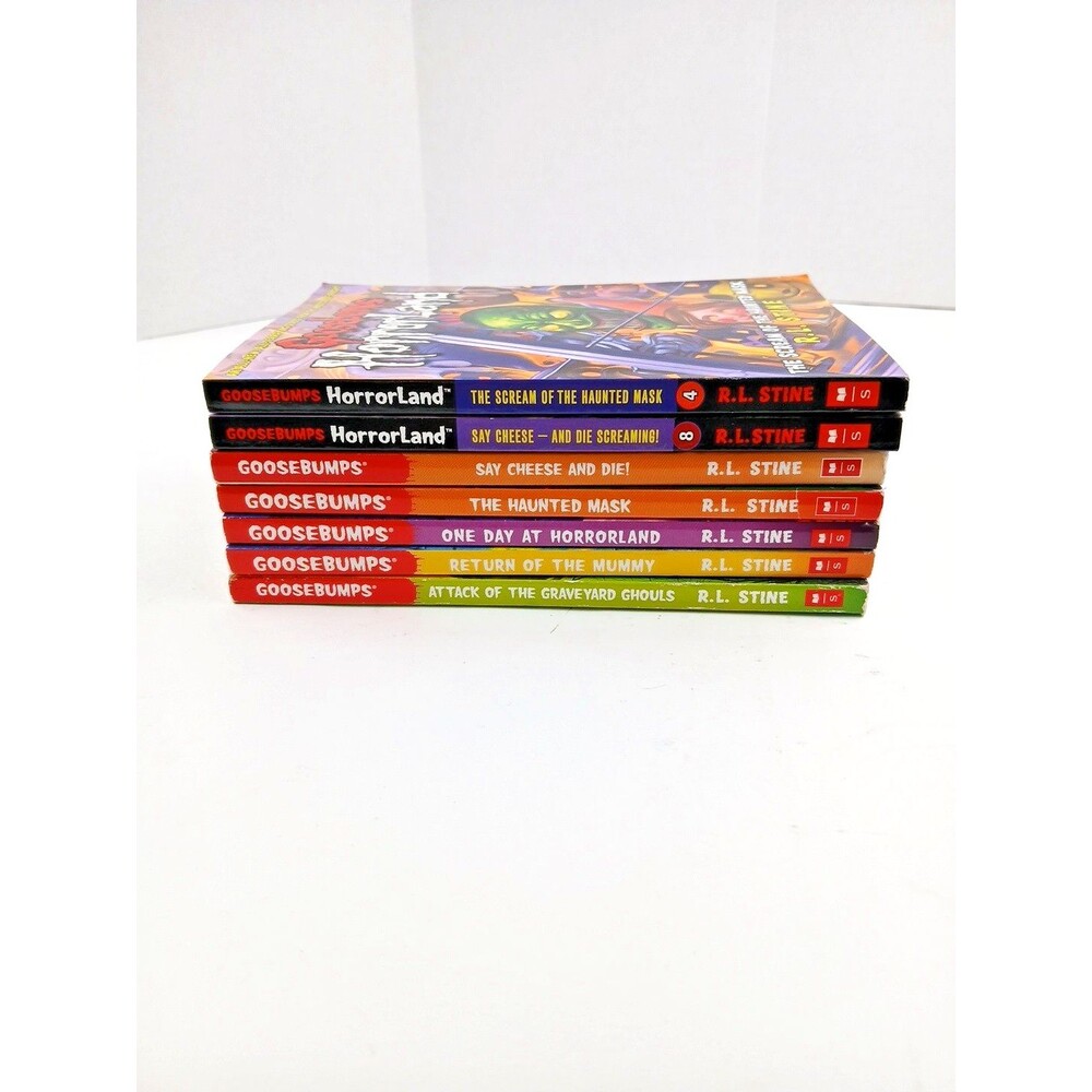 R.L. Stine Goosebumps HorrorLand Series Lot 7 PB Books Scholastic